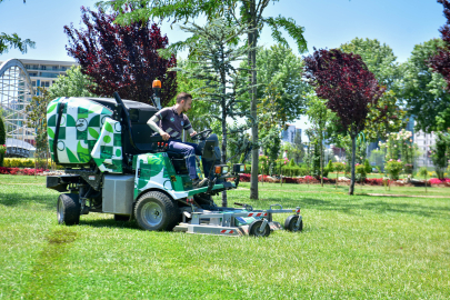 Büyükşehir ile parklar yaza hazır