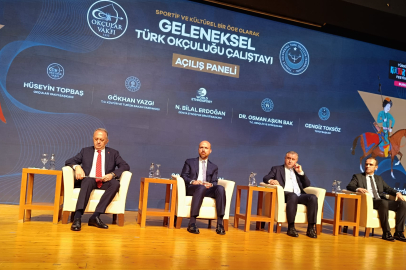 Bursa'da düzenlenen etkinlikte Osmanlı'nın tarihi okçuluk mirası vurgulandı.