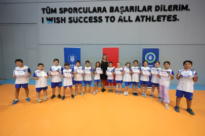 Bursa Büyükşehir'de Yaz Spor Okulları'nda  sertifika heyecanı