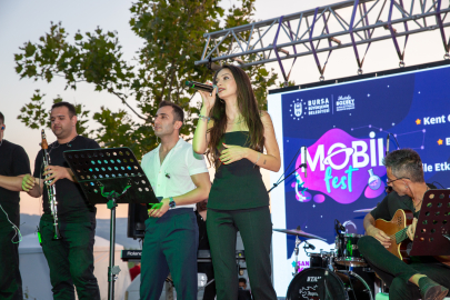 Bursa İznik'te Mobilfest ile bilim dolu gece