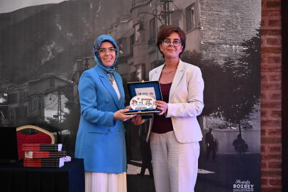 Kent Tarihi Söyleşileri’nin son konuğu Ayşe Özkan Emanet oldu