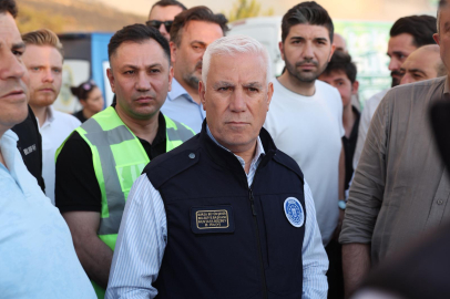 Başkan Bozbey, “Harmancık’taki yangın 6 farklı bölgeye yayıldı”