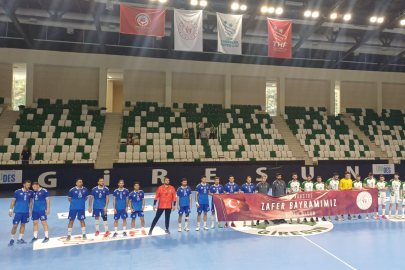 Bursa Nilüfer Belediyespor Erkek Hentbol Takımı yeni sezona galibiyetle başladı