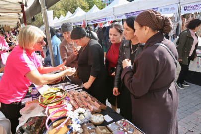 Bursa Heykel'de 'Meydan Kadınların'