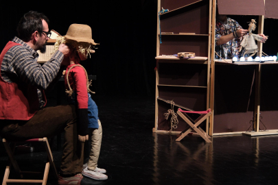 Bursa Yıldırımlı çocuklar tiyatroda