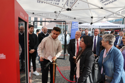 Bursalılar, Atatürk ile aynı karede