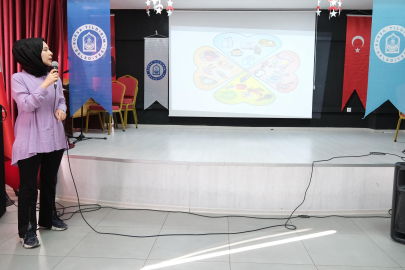 Bursa  Yıldırım Belediyesi’nden Gençlere Sağlıklı Beslenme Eğitimi