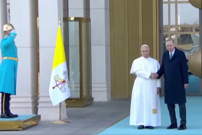 Papa 14. Leo ilk yurt dışı ziyareti kapsamında Türkiye'de