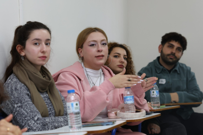 Gençler iklim krizini doğada ele aldı