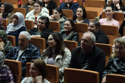 Bursa Yıldırım’da Nostalji Ve Kahkaha Dolu Gece
