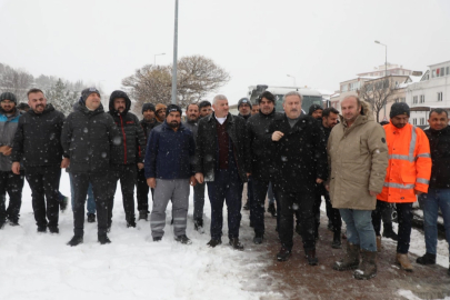 Kayseri Melikgazi'den yoğun kar mesaisi