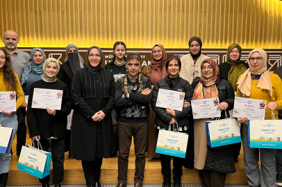 Yazı Atölyesi İlk Mezunlarını Verdi