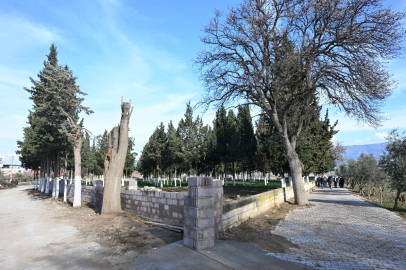 Manisa'da Aşağı Koçaklar Mezarlığı güvenli hale getirildi