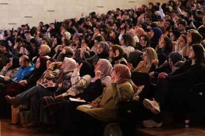 Gençler Büyükşehir'le KPSS'ye hazırlanıyor