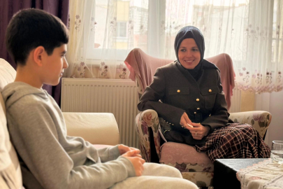 Bilecik Valisi eşi Zeynep Sözer’den anlamlı hane ziyareti