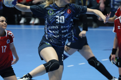 Bursa Büyükşehir Belediyespor, Üsküdar'a geçit vermedi