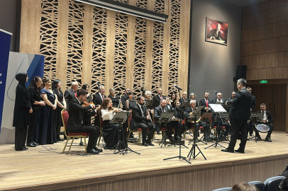 ‘Kalpten Dile Ezgiler’ konseri yoğun ilgi