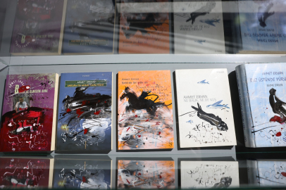 Şair Ahmet Erhan, doğum gününde Nilüfer’de özel bir sergiyle anıldı