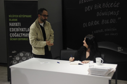 Seray Şahiner, son romanını doğduğu şehir Bursa’da anlattı