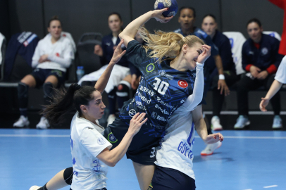 Bursa Büyükşehir Belediyespor, Yalıkavak’la puanları paylaştı