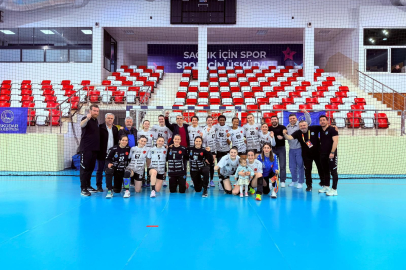 Bursa Büyükşehir Belediyespor Zirvede tek başına