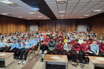 Bursa Yıldırım'da Gençlere Sıfır Atık Eğitimi