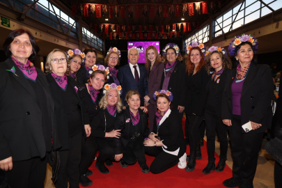 Bursa Belediye Başkanı Mustafa Bozbey: Kadın güçlüyse kent de güçlüdür