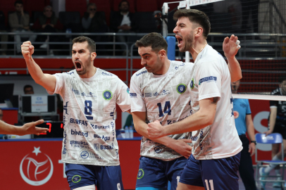 Bursa Büyükşehir'in Efeleri Play-Off'u garantiledi