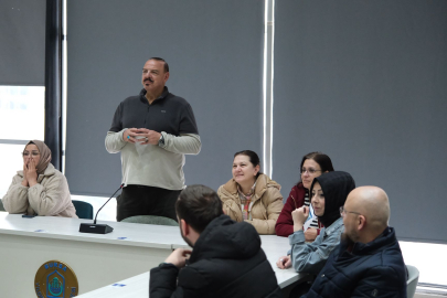 Bursa Yıldırım'da temel fotoğrafçılık eğitimleri başladı