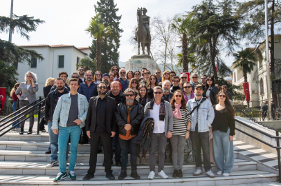 Bursa'da 'Dünya Tiyatro Günü' Kutlaması