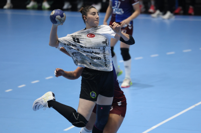 Bursa Büyükşehir Belediyespor Avrupa Kupası’nda yarı finale yükseldi