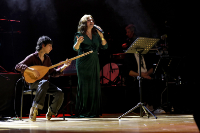 Bursa'da Serenad Bağcan ile 'Caz Pazarı’