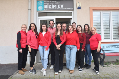 Bursa Nilüfer Belediyesi’nden otizm farkındalığına ‘Kırmızı’ destek
