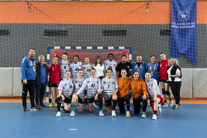 Bursa Büyükşehir Belediyespor zorlanmadan kazandı