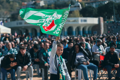 Bursa'da dev ekranda Bursaspor coşkusu!
