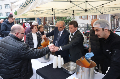 Bursa Osmangazi Belediye Başkanı Erkan Aydın Muradiye’de Halkın Nabzını Tuttu