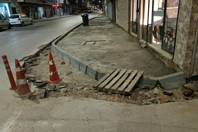 Vatan Mahallesi İsyanda: Yollar Daraltıldı, Kaldırımlar Büyütüldü!